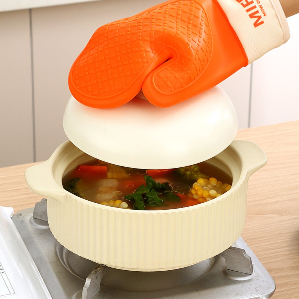 Cute Miffy Rabbit Silicone Hea - Oven Mitt Silicone ulasan dan harga